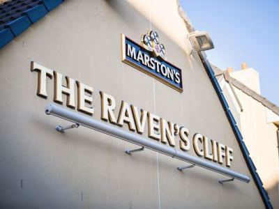 The Raven'S Cliff Lodge By Marston'S Inns Motherwell Kültér fotó